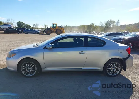 2006 Scion Tc from USA, damaged, VIN JTKDE177360067186